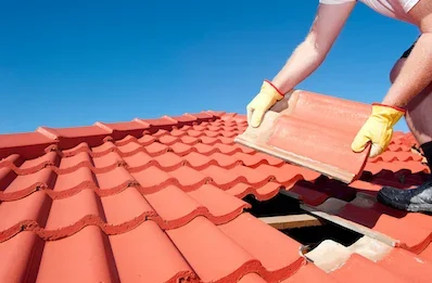 Pose et rénovation de toiture à Chavin